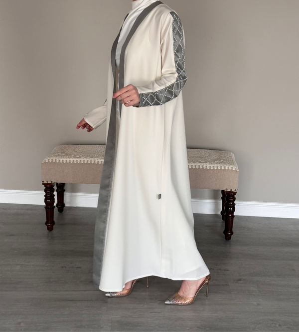 Creamy and light green Abaya #ed29