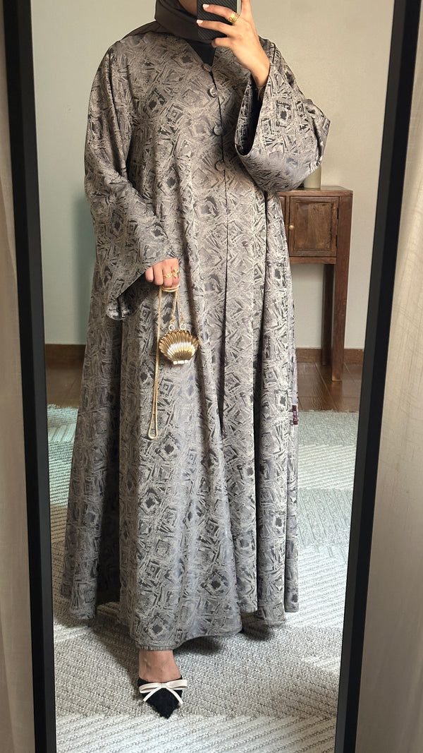 Bahrain’s kloosh abaya #Q11