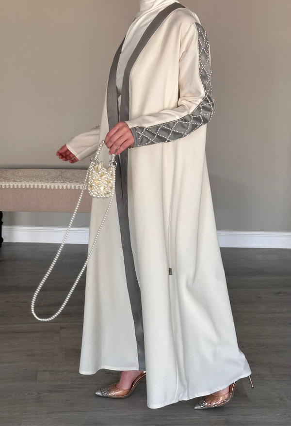 Creamy and light green Abaya #ed29